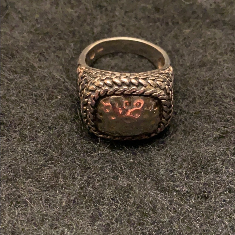 Ring